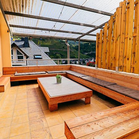 Chill Out Area, Grandiose Aussicht, Haengematte, Smart Tv, Netflix Apartment Zell an der Mosel Bagian luar foto
