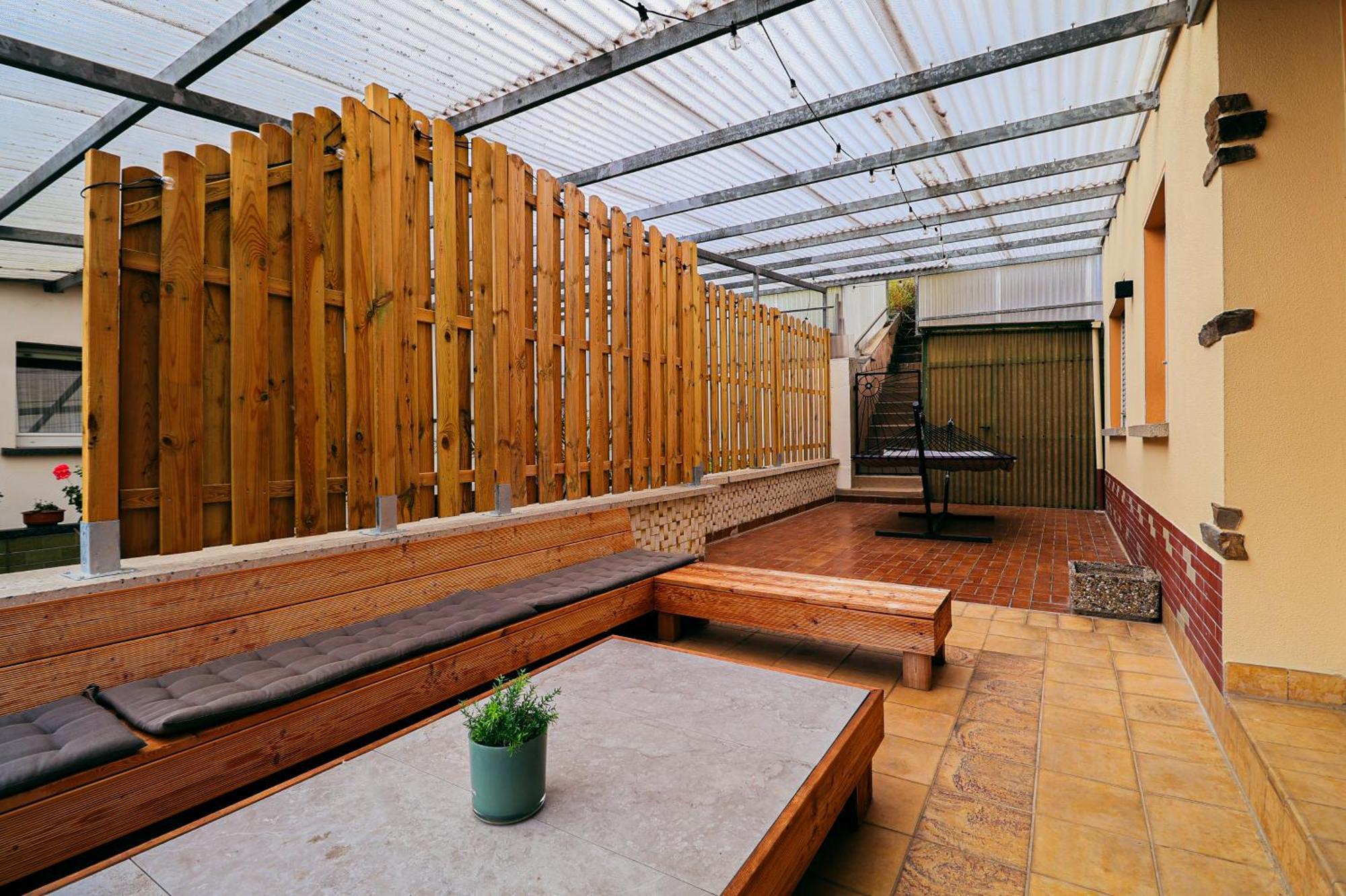 Chill Out Area, Grandiose Aussicht, Haengematte, Smart Tv, Netflix Apartment Zell an der Mosel Bagian luar foto